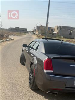 كرايسلر 300